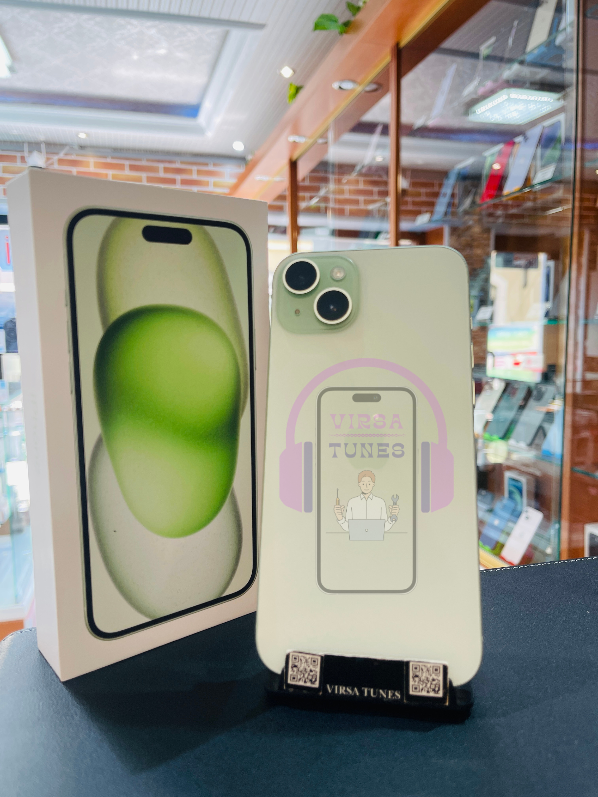 iPhone 15 Plus Verde dietro